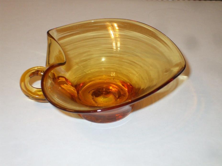 Amber Glass Nut Bowl with Handle, Fluted Rim  (#kj49)