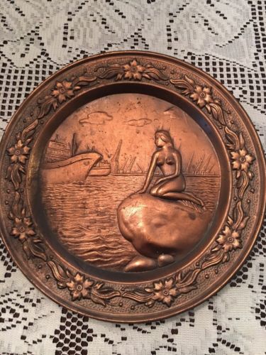 Vintage metal bronze Look wall decor plate Mermaid In Harbour Nautical