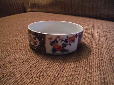JAPANESE CHINESE Shallow Decorative Blue Ceramic Porcelain 4.5