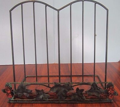 Metal BOOK HOLDER! Recipe Cookbook Stand! METAL BOOK Holder ANTIQUED GREEN IVY