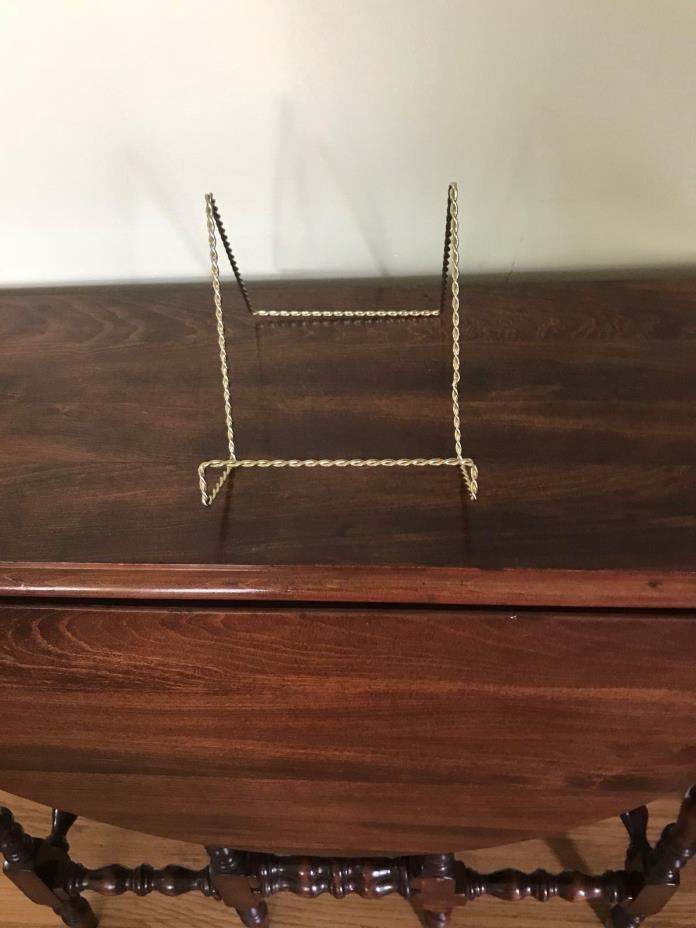 Silver Twisted Wire Plate Picture Art Display Holder Stand Easel