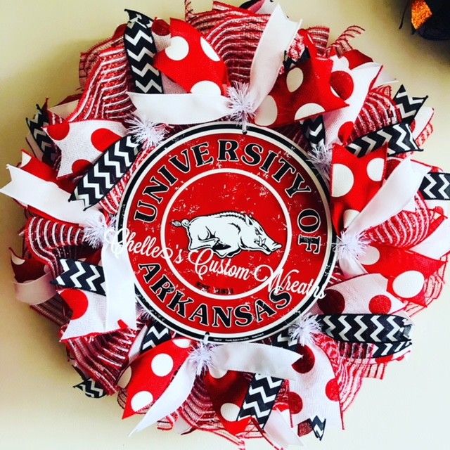 The  university of Arkansas at Fayetteville Razorbacks, everyday wreath, office,