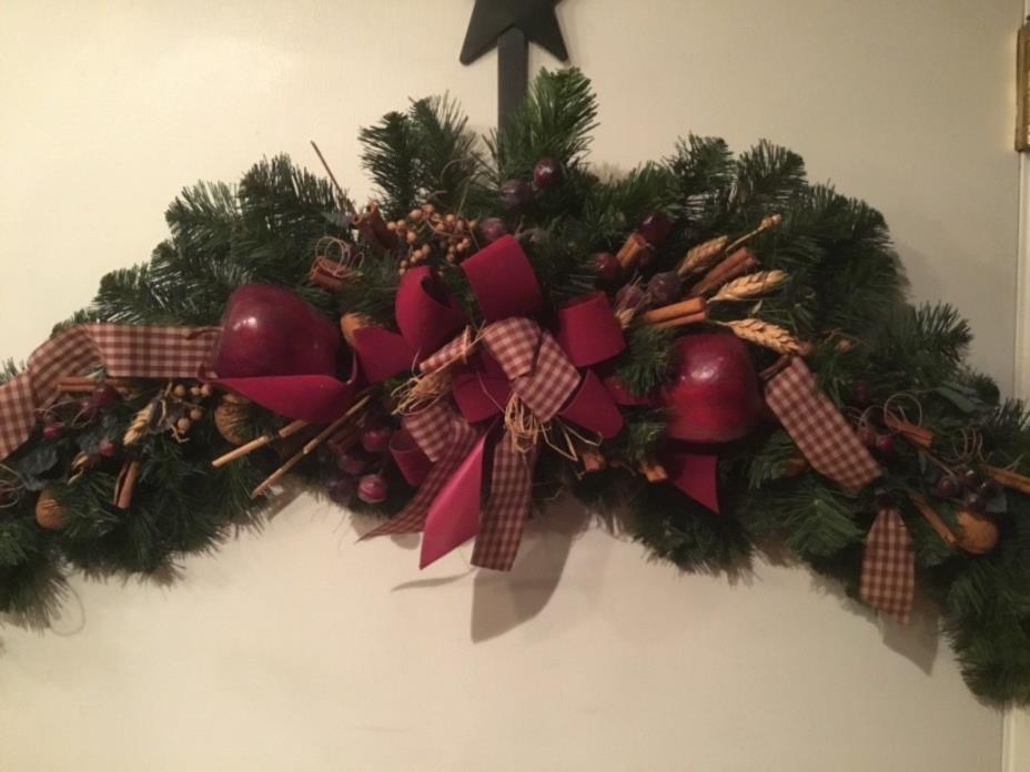 Primitive Holiday Wreath, Christmas Swag With Apples, Nuts & Cinnamon Sticks