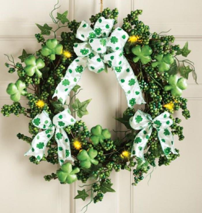 Shamrock Wreath St. Patricks Day LED Door Plaque Lighted Hanging Wall Art Decor