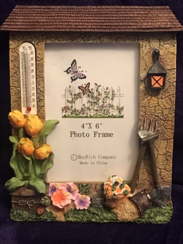 Garden Theme 3D Resin Picture Frame with Garden Tools Flowers Thermostat