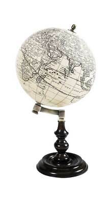 Trianon Globe [ID 43080]