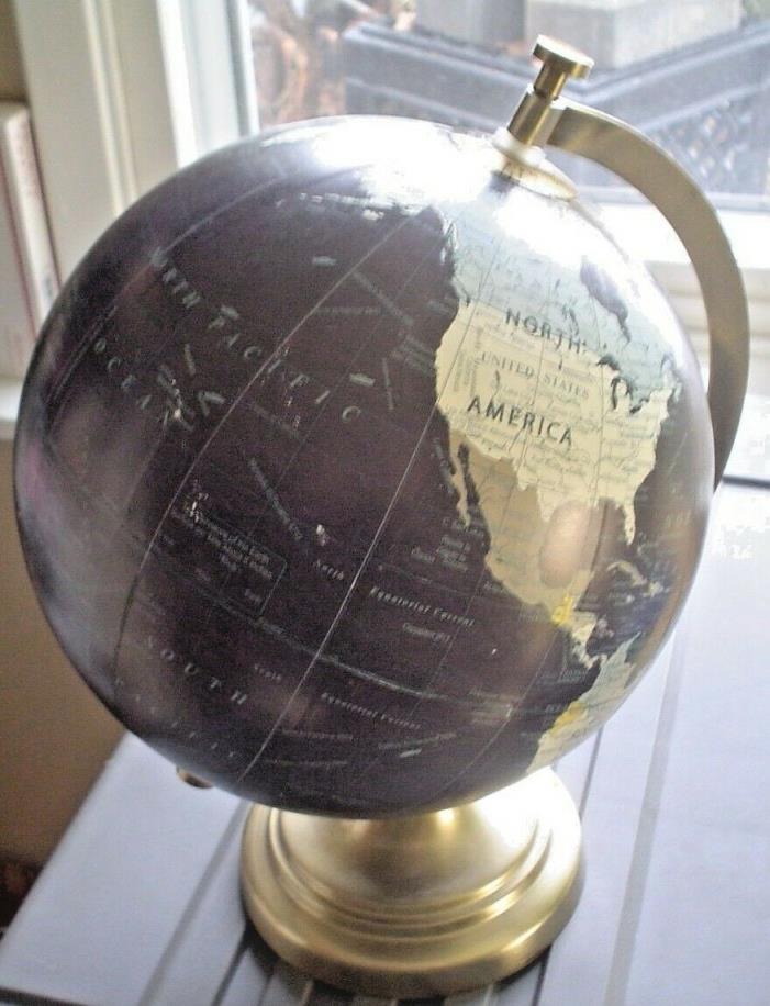WORLD GLOBE 9