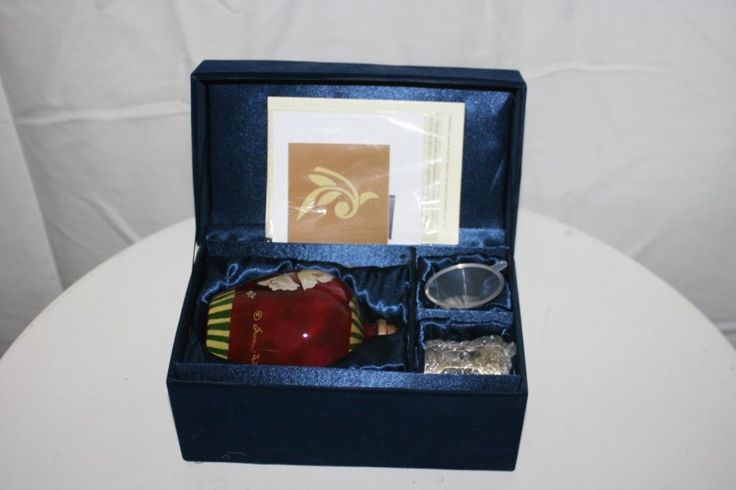 Ne'Qwa Art Fragrance Lamp ~ Susan Winget ~ Flower Theme ~ COA ~ NIB