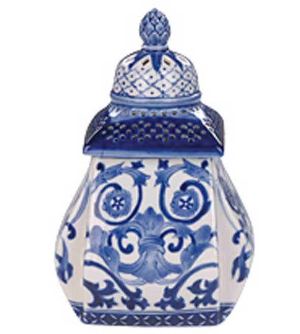 Greenleaf Aroma Decor frangrance diffuser; blue and white porcelain