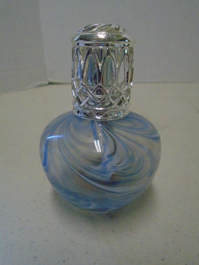 La Tee Da Effusion Glass Lamp Collection Fragrance Diffuses Blue Swirl Silver