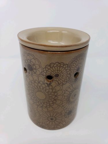 SCENTSY FULL SIZE WARMER 