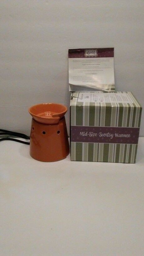 Scentsy Mid Size Wickless Wax Warmer SOHO Butterscotch  Retired