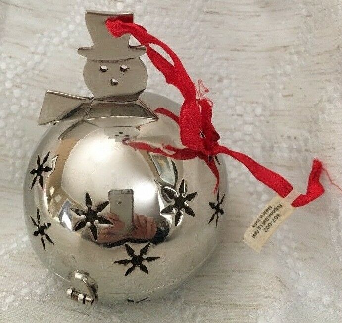 Crate and Barrel Snowman POTPOURRI FRAGRANCE BALL SACHET HINGED Ornament