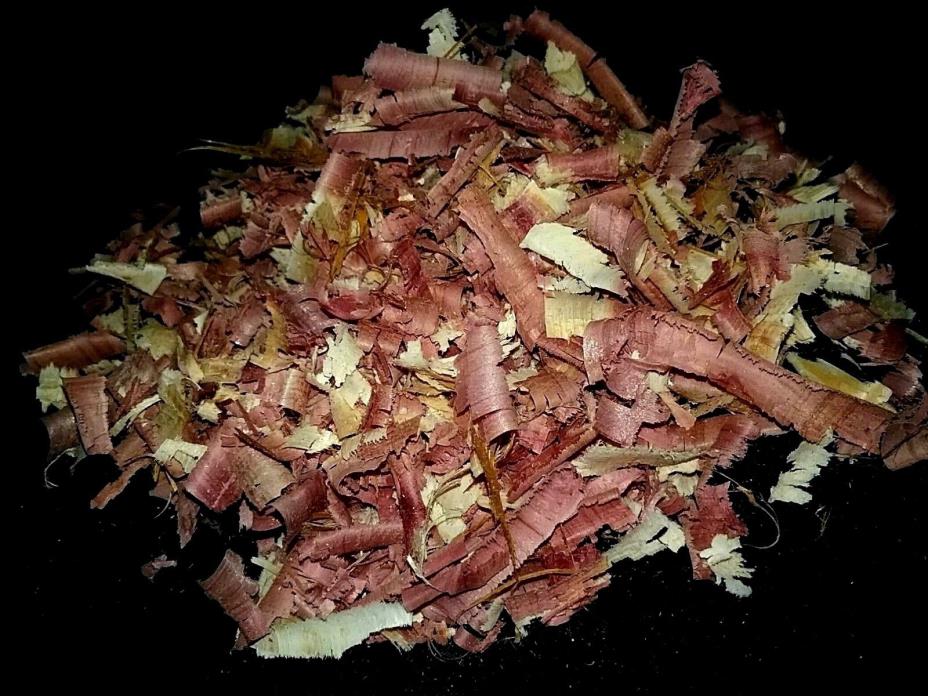 Red Cedar Wood Shavings - 2.5 oz./Quart Bag