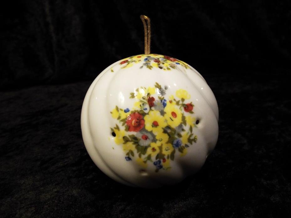 Ceramic pomander potpourri ball with yellow and red flowers