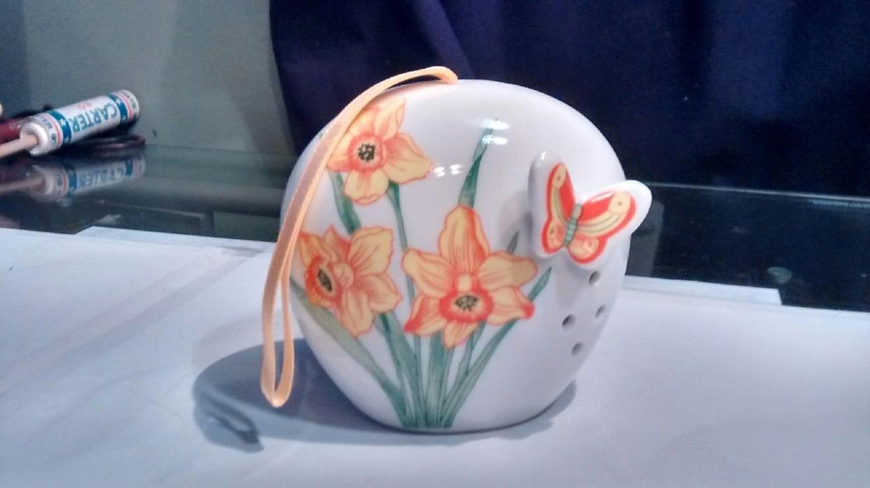 Floral,butterfly Porcelain Hanging Sachet, Scent Holder,