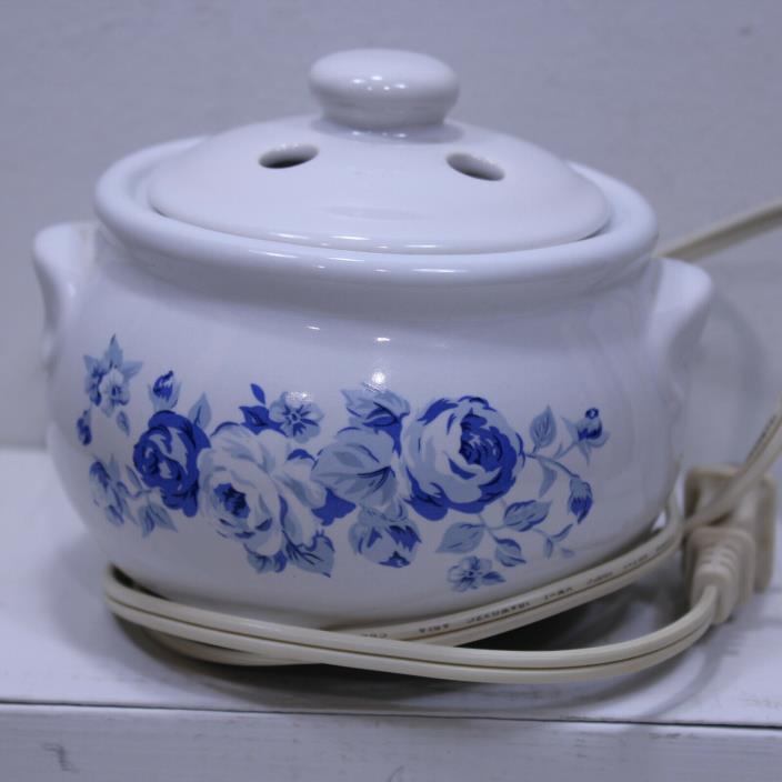Electric Potpourri Ceramic Pot White Blue Flowers Kirkland Vintage