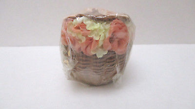 AVON Gift Collection  Flowering Scents Pomander   -   Peach  -   NEW
