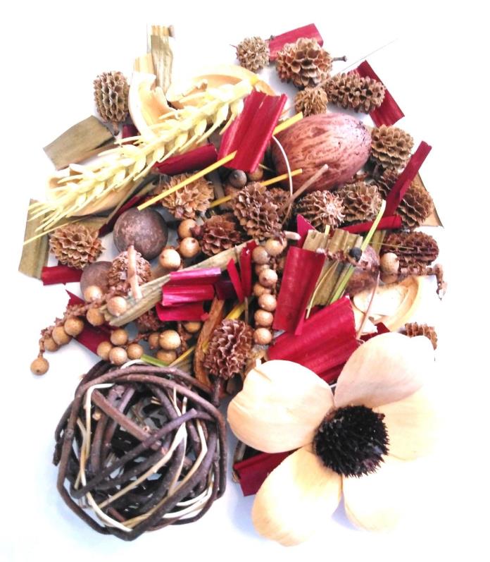 Vanilla and Lemon Scented Potpourri Blend
