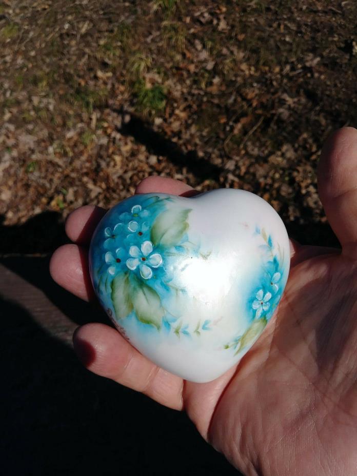 Hand Painted Floral Heart Shaped Porcelain Potpourri Holder Autographed