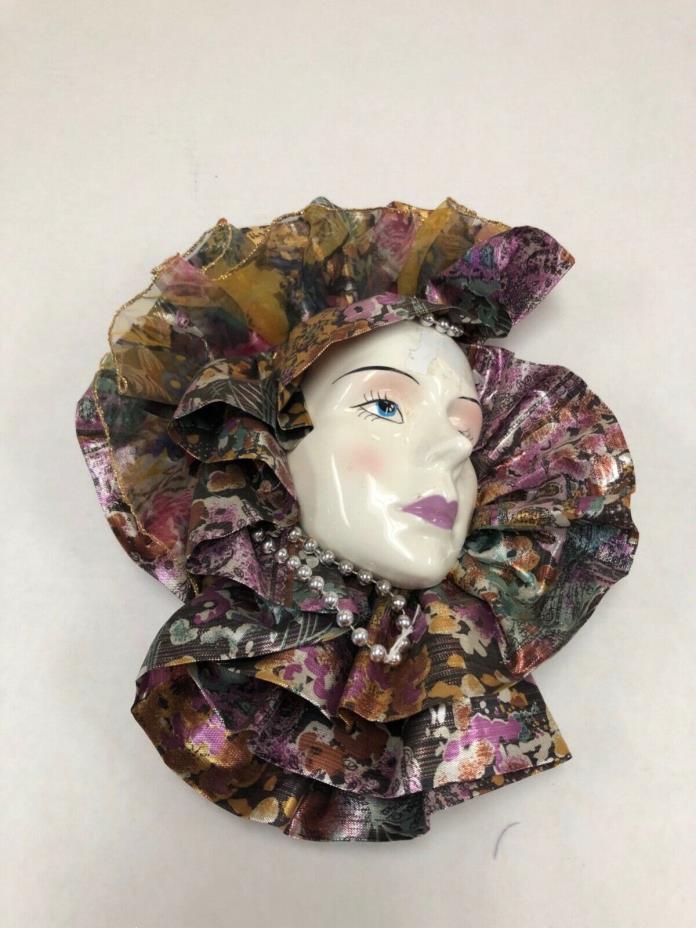 VINTAGE  CLAY ART LADY CERAMIC DECORATIVE FACE WALL MASK