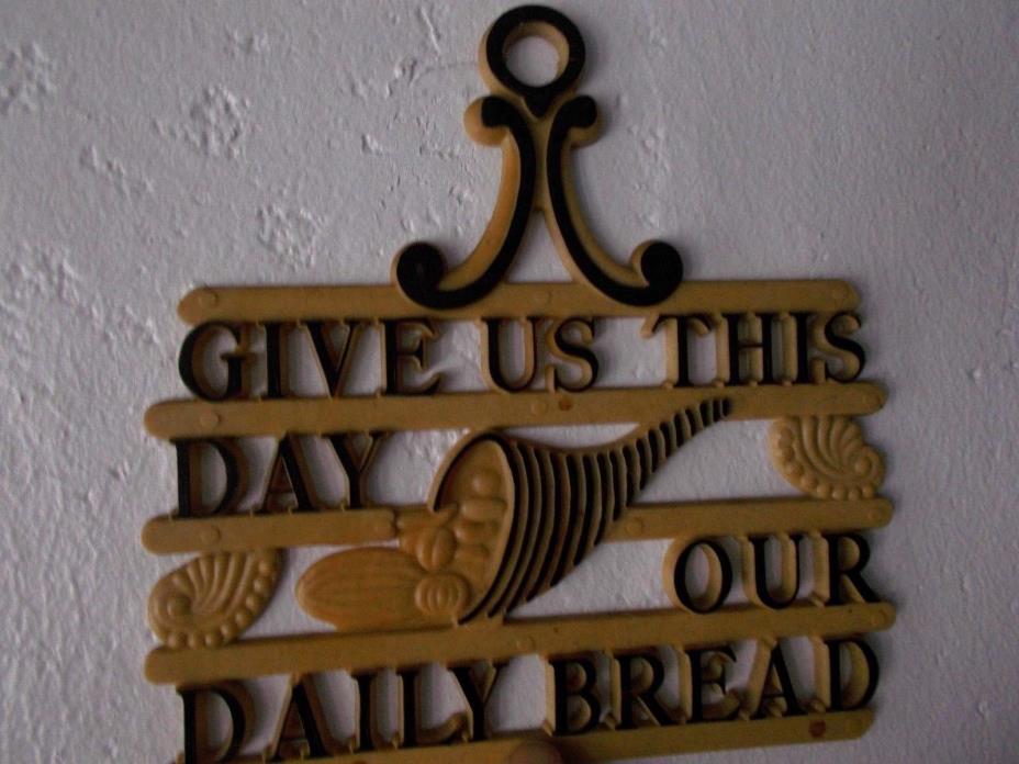 Vintage-Plastic Wall Plaque ~GIVE US THIS DAY OUR DAILY BREAD ~