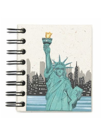 FACTORY SEALED Mr. Ellie Pooh Statue of Liberty Pocket Notebook