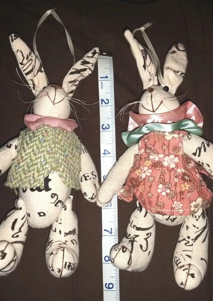 Set of 2 Country Color Bunny Rabbits Easter Spring Decoration with French theme