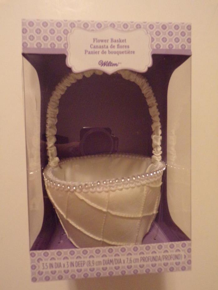 Wilton Wedding Flower Basket Ivory pearl trim NEW in box
