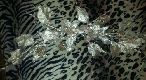 Gold Swag Flowers lot of 4