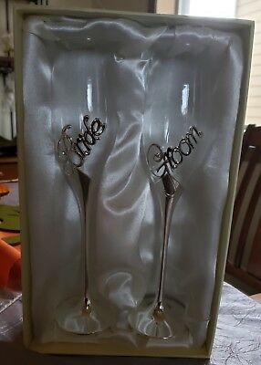 Bride and Groom Champagne Flutes