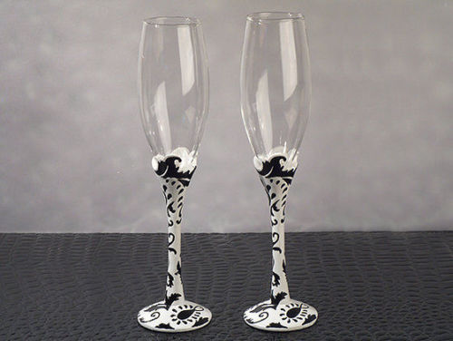 Stylish Damask Design Toasting Flutes Set Wedding Toasting Glasses