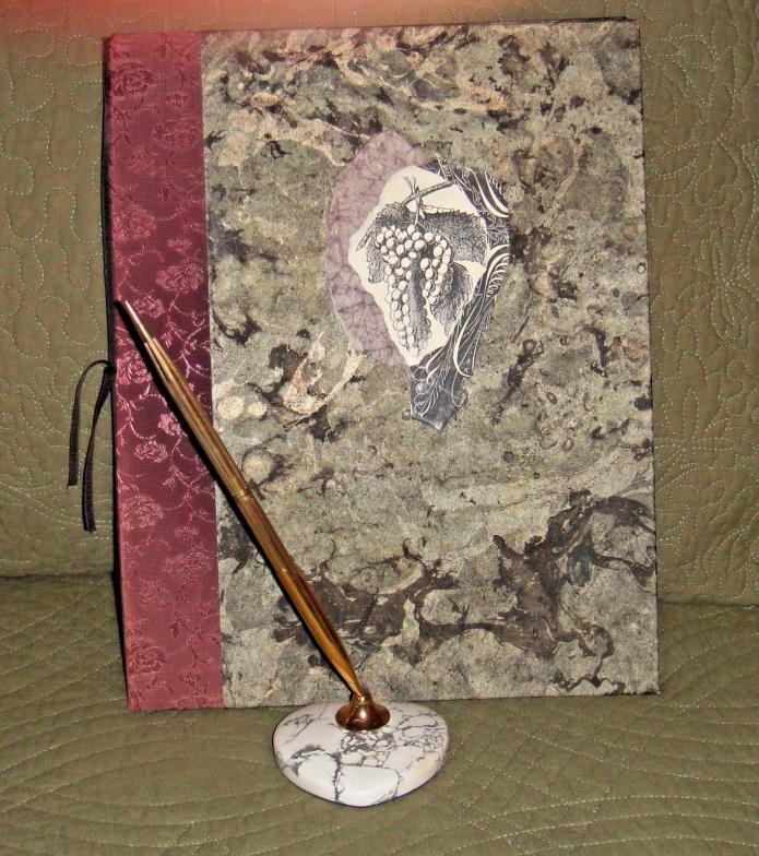 GUEST BOOK, RARE TWO WOMEN BOXING BRAND, WITH PEN & HOLDER, GC