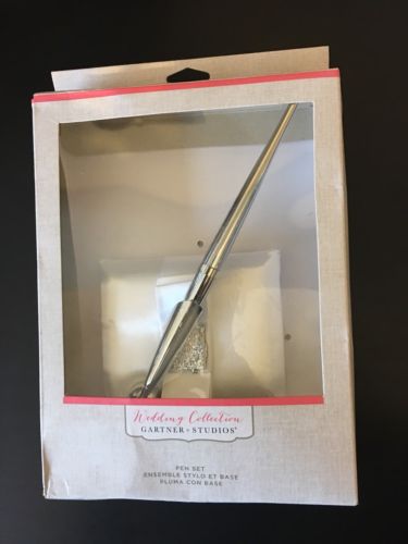 White and Sliver Wedding Pen Set