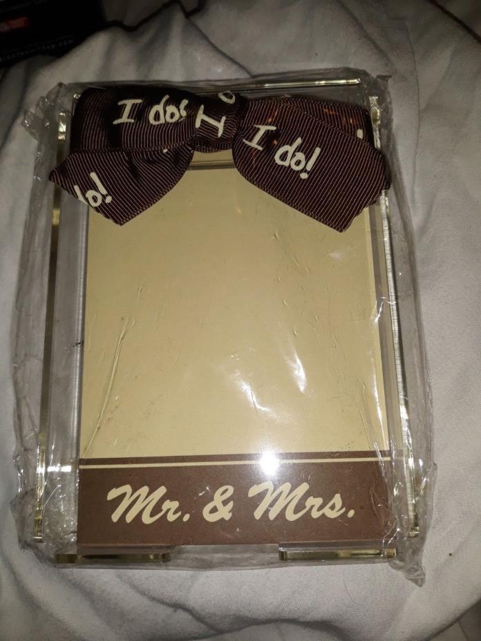Mr. and Mrs. I Do notepad in acrylic tray Mud Pie brand brown cream New