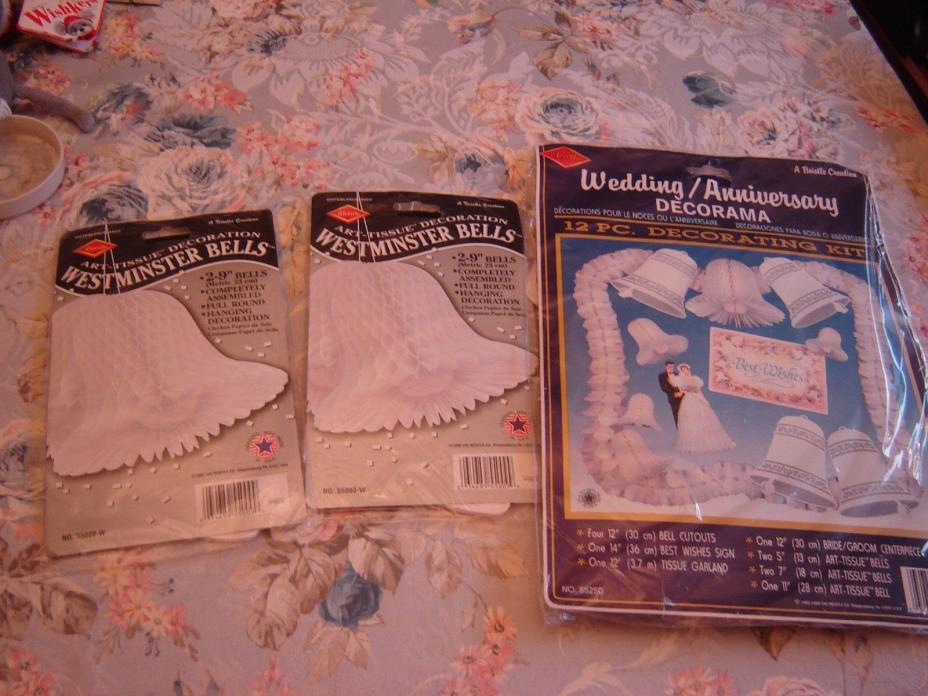 1990 Beistle 12 PC Wedding Decor Honeycomb Bells Bride & Groom Kit & 4 9