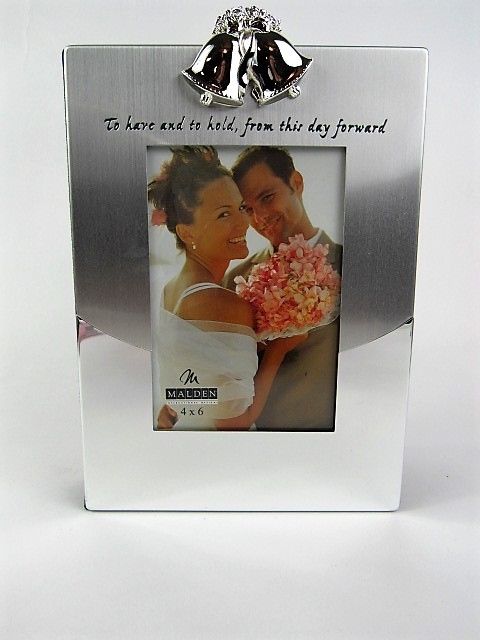 Malden To Have and To Hold Metal Wedding Bells Wedding Photo Album 4 x 6 New