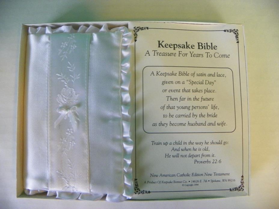 Keepsake Bonnet Co Special Occasions Bible Weddings Etc., White Satin Rose