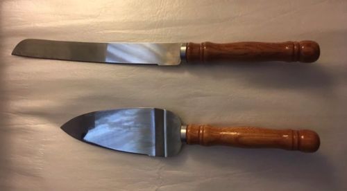 Vintage 2 Piece Stainless Steel Cake Serving Set With Wood Handles