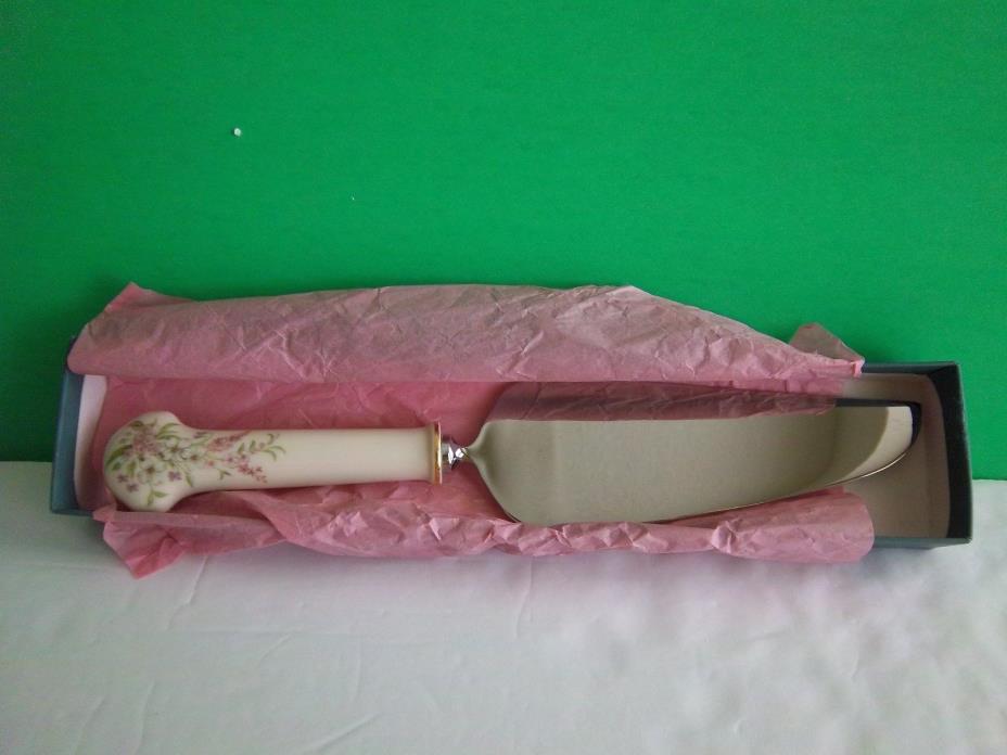 Lenox Cake Knife New-in-Box Stainless Steel Constitution Flowers Lilies