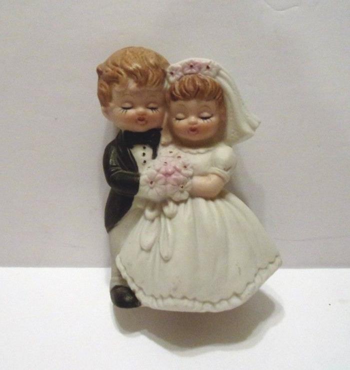 VINTAGE BRIDE/GROOM FIGURINE WEDDING CAKE TOPPER