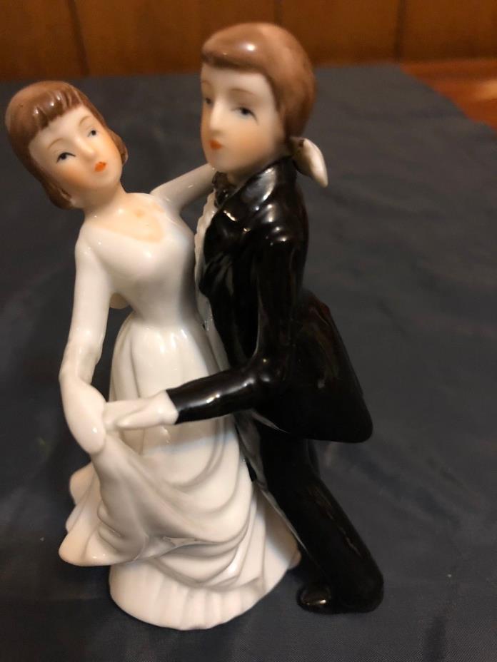 The SEMDER Collection -VINTAGE WEDDING TOPPER