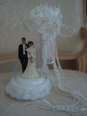 CONTEMPORARY BRIDE & GROOM WEDDING CAKE TOPPER ***SO ELEGANT***