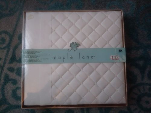 NIB Maple Lane 12