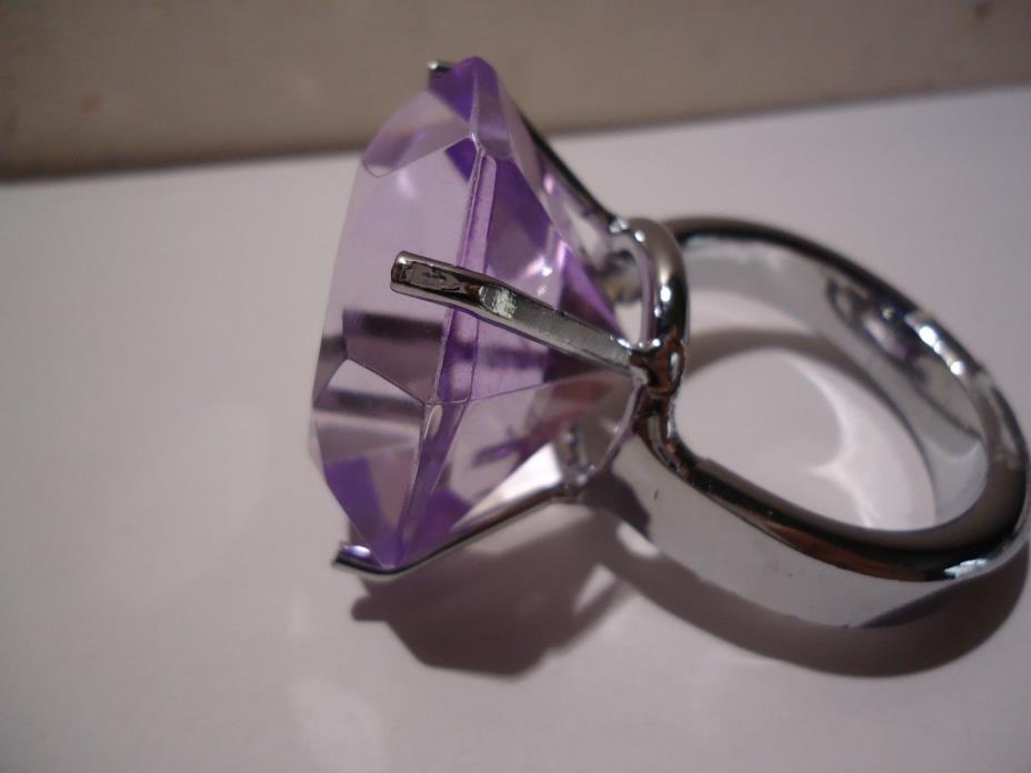 PURPLE Glass CRYSTAL Engagement Ring Napkin HOLD Paperweight Wedding Cake Topper
