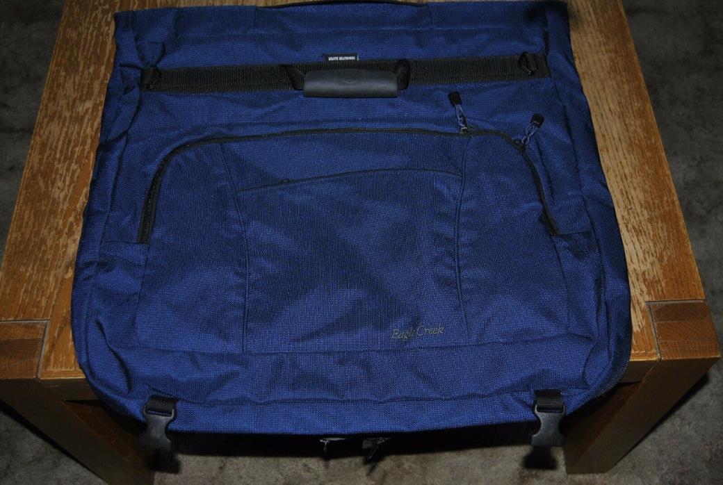 Eagle Creek Commuter Sutter Tri-Fold Garment Bag blue