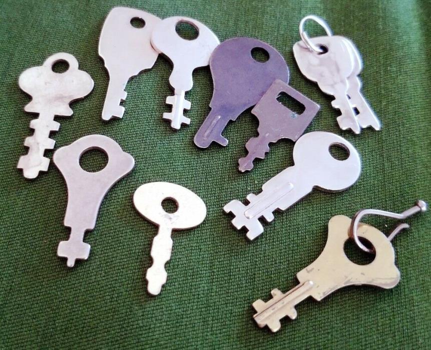 Lot of Miniature Keys