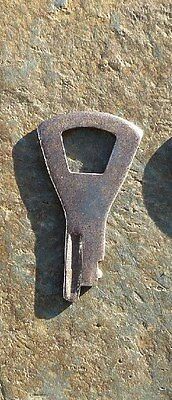 Vintage Long Manufacturing Co Key Number L 10  Suitcase? Luggage?   Long L10 Key