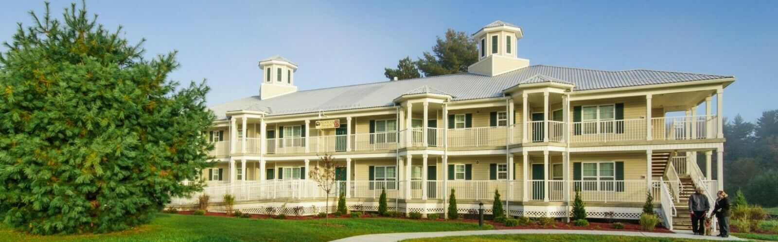 1 Week! Oak N' Spruce Resort! - Birkshires MA! 2 BEDROOM! APRIL - JUNE!