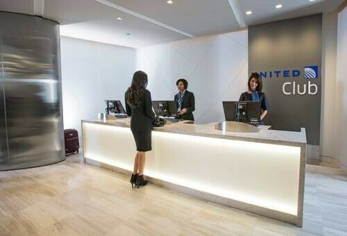 Two (2) United Airlines Club Lounge One-Time Pass EXPIRE 6/24/19